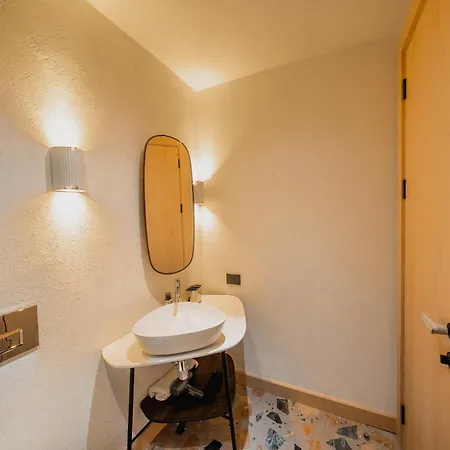 Casa Colore Boutique House 博德鲁姆