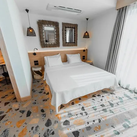 Casa Colore Boutique House 博德鲁姆