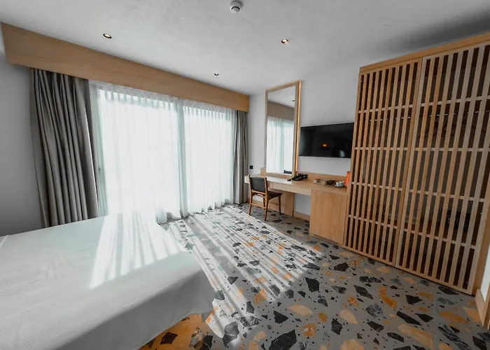 Casa Colore Boutique House Hotel *