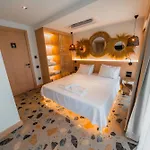 فندق Casa Colore Boutique House *